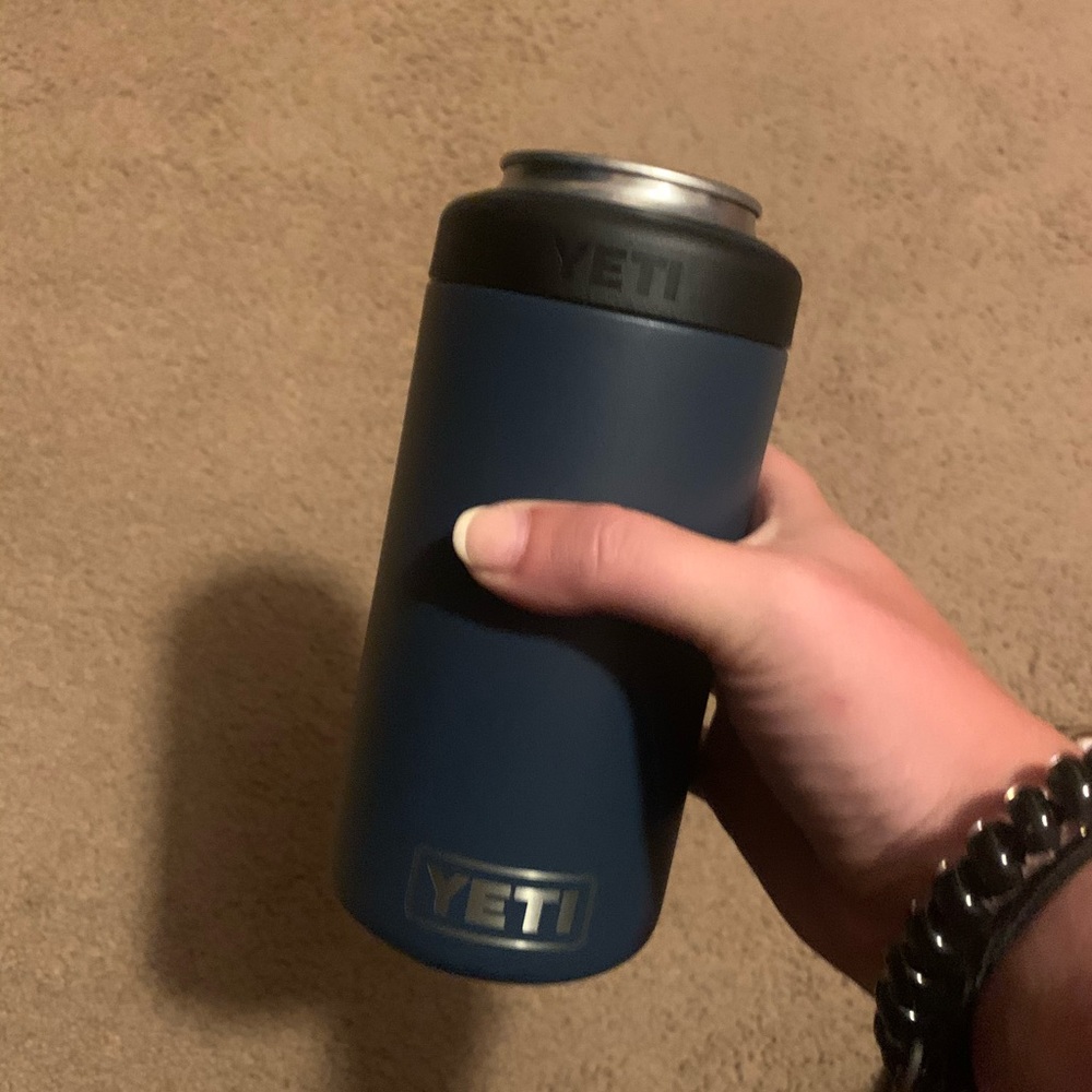 BRAND NEW Yeti Can Insulator